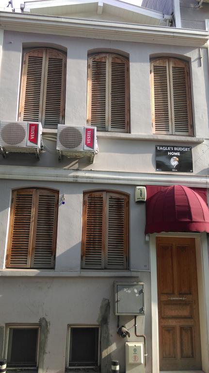 Eagles Budget Home Istanbul Exterior foto